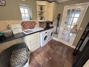 Photo 11- click for photo gallery